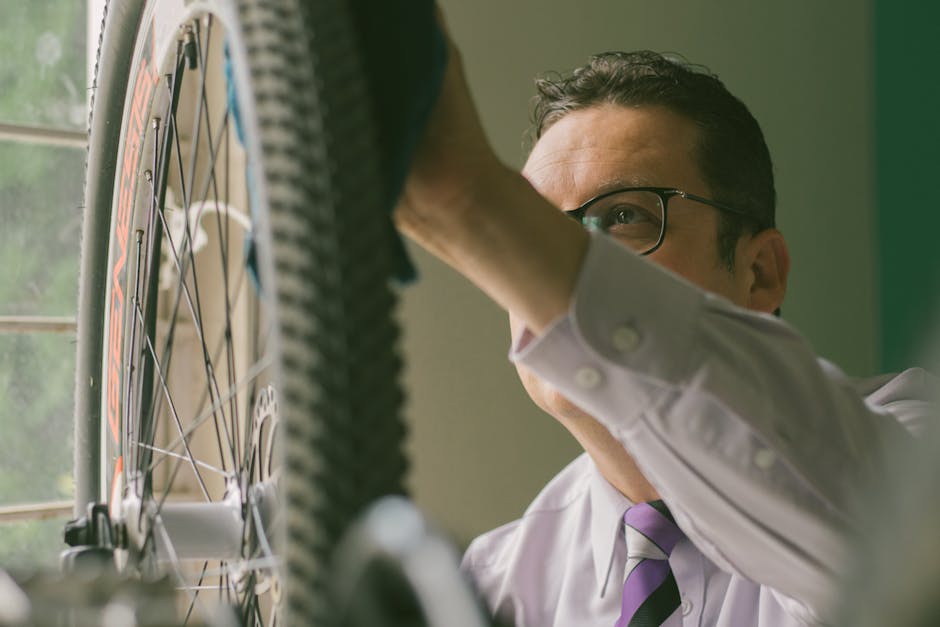 Bicycle repair workshop at Qoxavoo